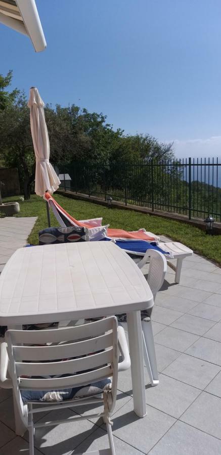 Appartamento Terrazza Vista Mare Mozzafiato Moneglia Luaran gambar
