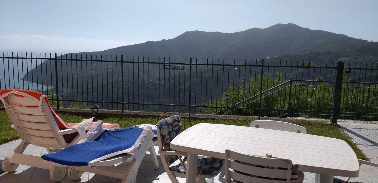 Appartamento Terrazza Vista Mare Mozzafiato Moneglia Luaran gambar